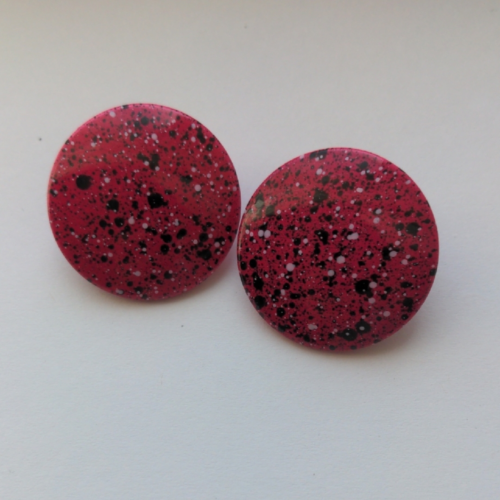 Retro 80s Hot Pink Paint Splatter Earrings Metal Round Button New Wave Pierced